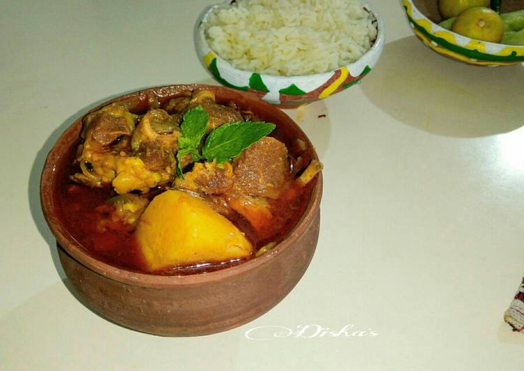 Sunday Fresh Bengali Style Mutton Curry with potatoes