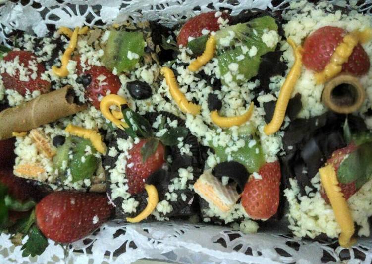 Brownies Coklat Kukus Aneka Topping