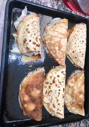 Una foto de Panqueques salados o tacos o crepes!