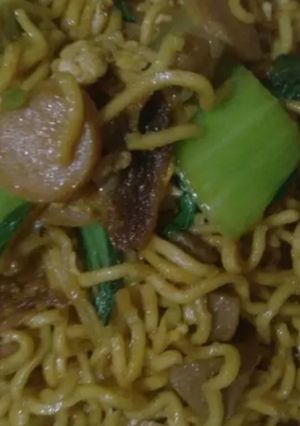 Foto resep Mie Goreng Pedas (Mie Burung Dara)