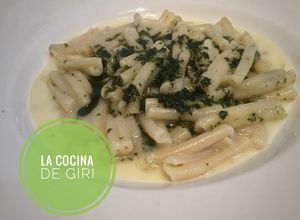 Una foto de Pasta a la Crema con Pesto