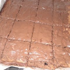 A picture of Nuttela fudge brownies.