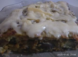 Una foto de Tortilla de berenjenas con muzarella