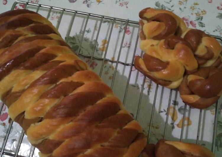 Roti Swirl Swirl (Swirl Bread)