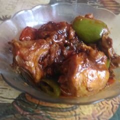 A picture of Capsicum chicken.