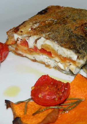Foto di Spigola d'autunno con zucca e gamberetti