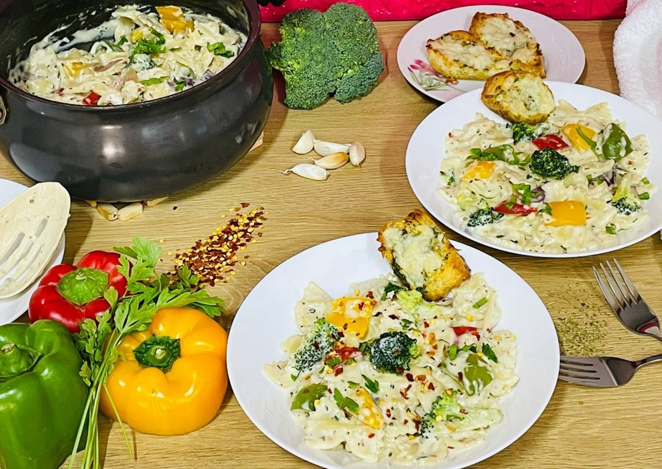 White Sauce Pasta