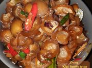 Gambar tunjang kecap