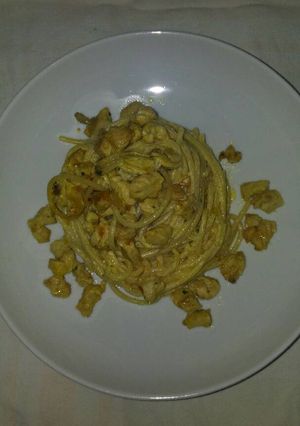 Foto di Spaghettoni con tacchino a dadini,e formaggio spalmabile