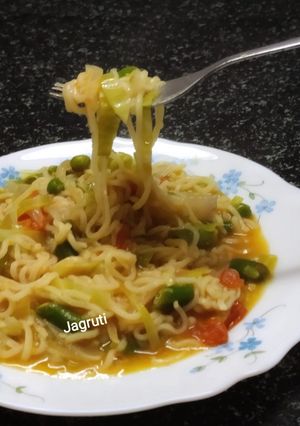 A picture of Veggies Noodles (Vegetable or Vegetable Noodles) !!.