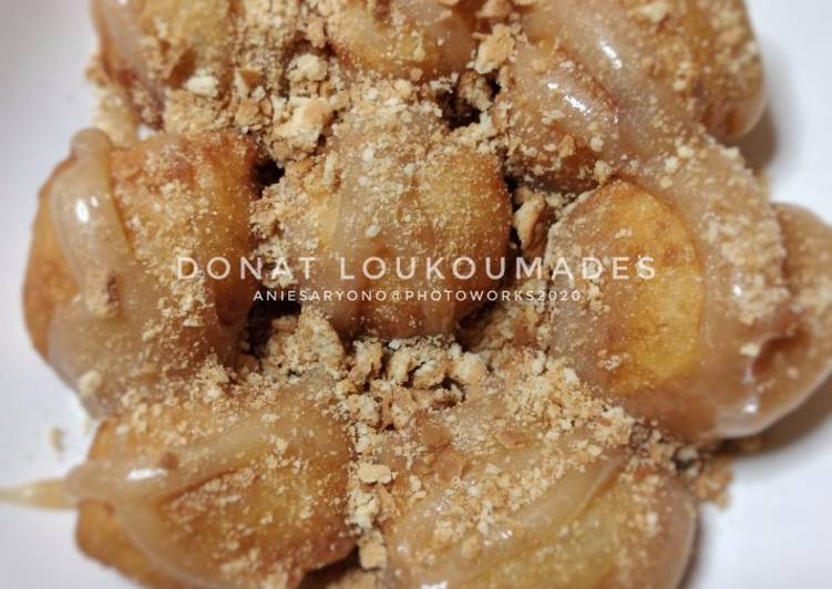 Loukoumades/ Greek Honey Balls