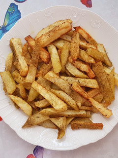 Una foto de Patatas a las hierbas en el horno