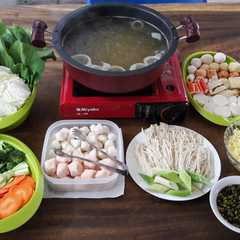 A picture of Shabu-shabu / Sukiyaki / Hot Pot / Steamboat.