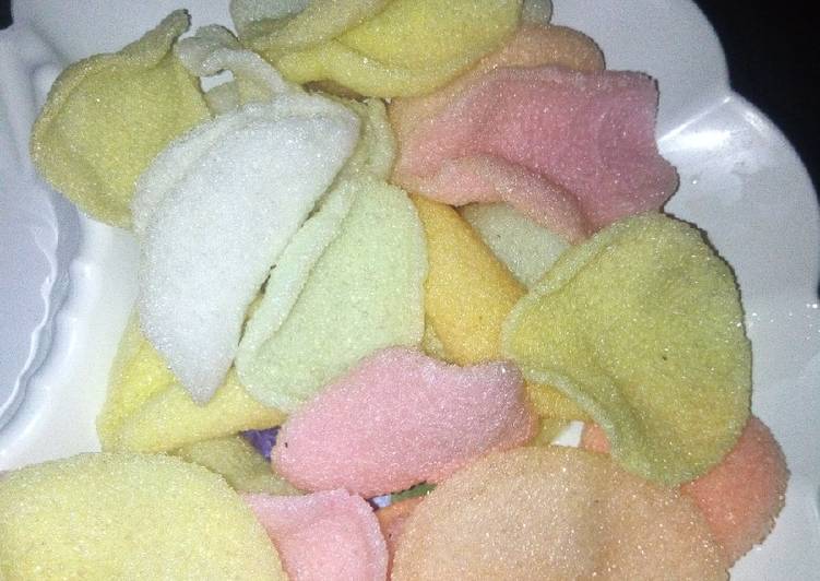 Colored prawn crackers