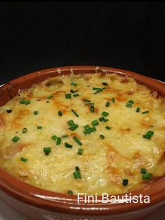 Una foto de Espinacas con bechamel gratinada