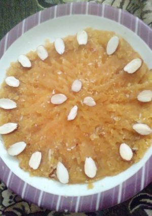 A picture of Suji ka Dane dar halwa.