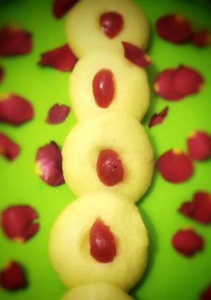 A picture of Milk peda.