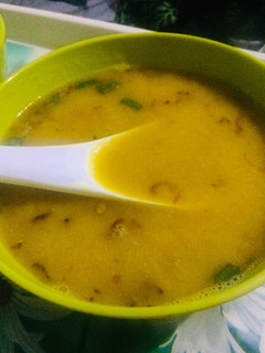 A picture of Dal fry.