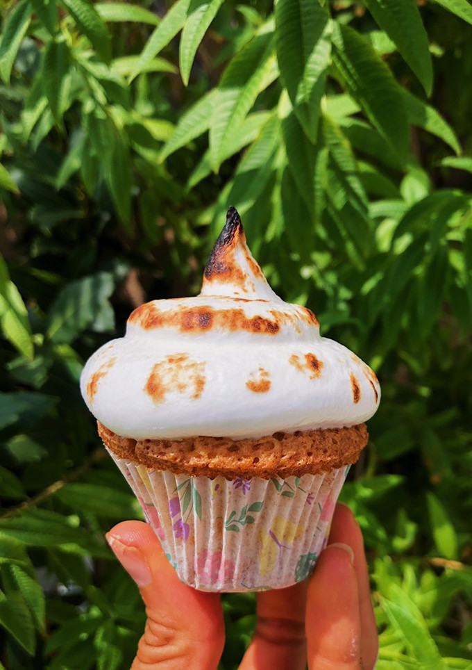 Una foto de Cupcakes de lemon pie🧁🍋