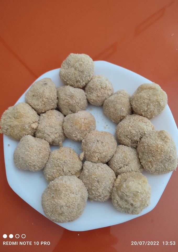 Una foto de Croquetas de queso azul con nueces
