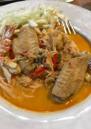 รูปของ ขนมจีนน้ำยากระทิ ปู ไก่