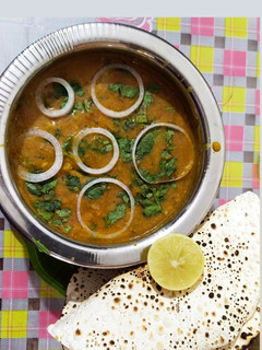 તડકા દાળ (Tadka Dal Recipe In Gujarati) રેસીપી મુખ્ય ફોટો