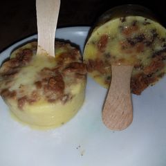 A picture of Orange oreo kulfi.