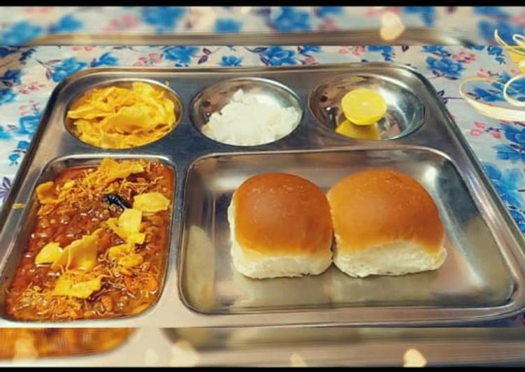 How to Make 3 Easy of Misal pav