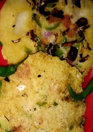 उत्तपम(Uttapam recipe in hindi) रेसिपी मुख्य फोटो