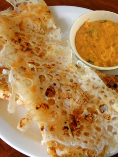 வெங்காய ரவா தோசை(onion rava dosa recipe in tamil) செய்முறை முக்கிய புகைப்படம்