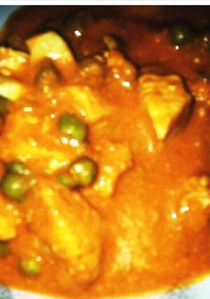 A picture of Chicken in Garlic and Bell Pepper Sauce.