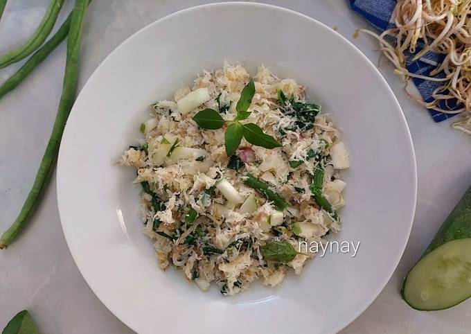 Cara membuat Kohu-Kohu Ikan Kuwe Asap (Masakan Khas Maluku) Cara membuat Kohu-Kohu Ikan Kuwe Asap (Masakan Khas Maluku)