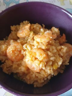Una foto de Arroz con langostinos