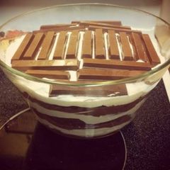 A picture of Kit Kat chocolate trifle.