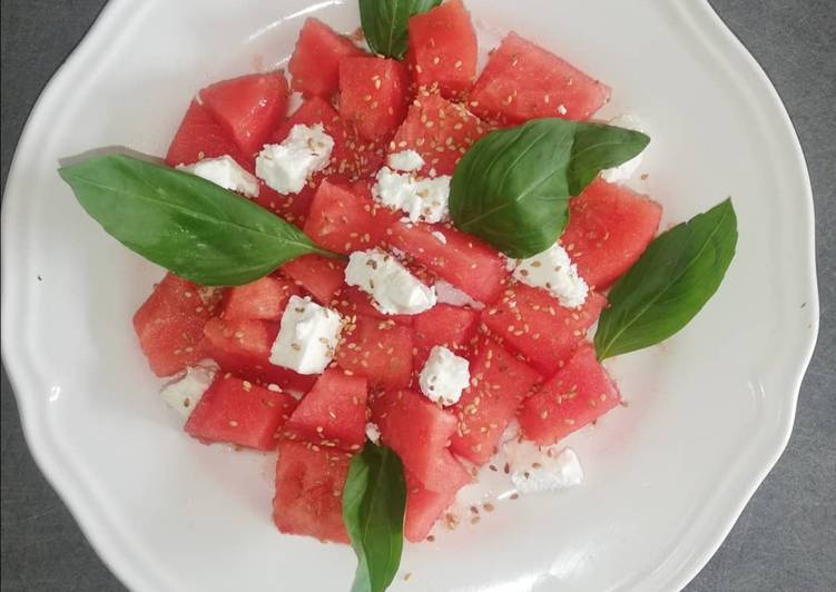 Recette de Super rapide Fait maison SALADE DE 🍉 FÊTA 😋