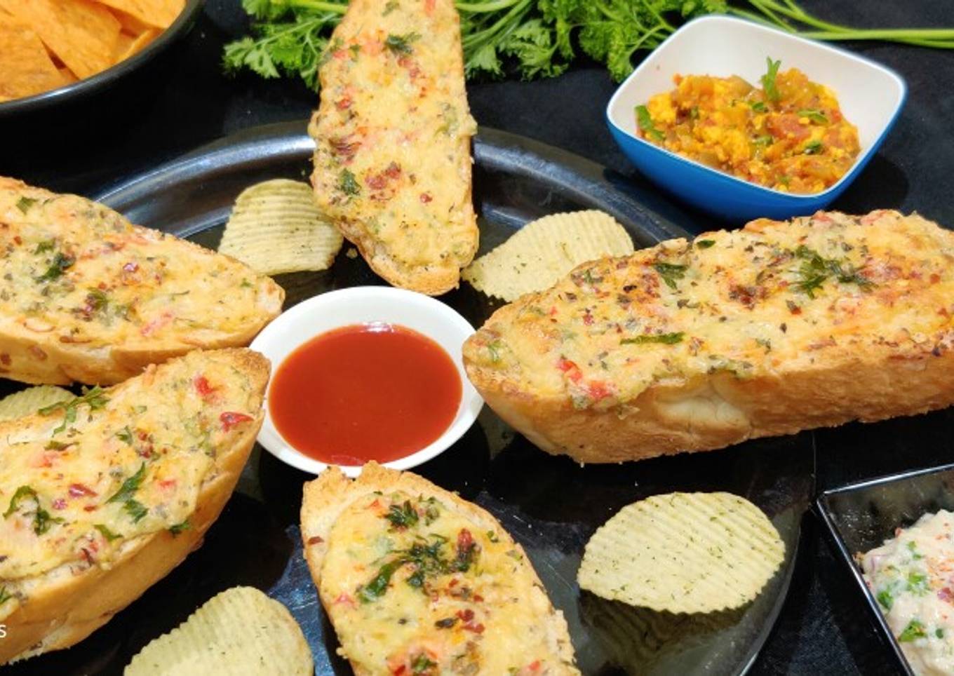 Cheesy Garlic Bread