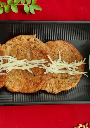 A picture of Horse gram pancakes.