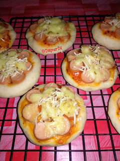 Foto resep Pizza mini ekonomis no telur