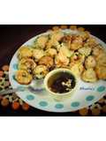 Bánh Khôt Tom: Traditional Vietnamese Mini Savoury Shrimps 🍤