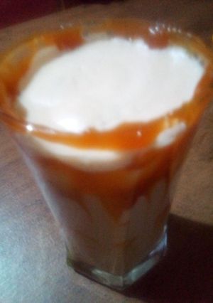 Una foto de Capuchino de dulce de leche