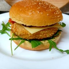 A picture of A Lovely Sweet Chilli Chicken Burger 😉#Mainmeal#Lunch.