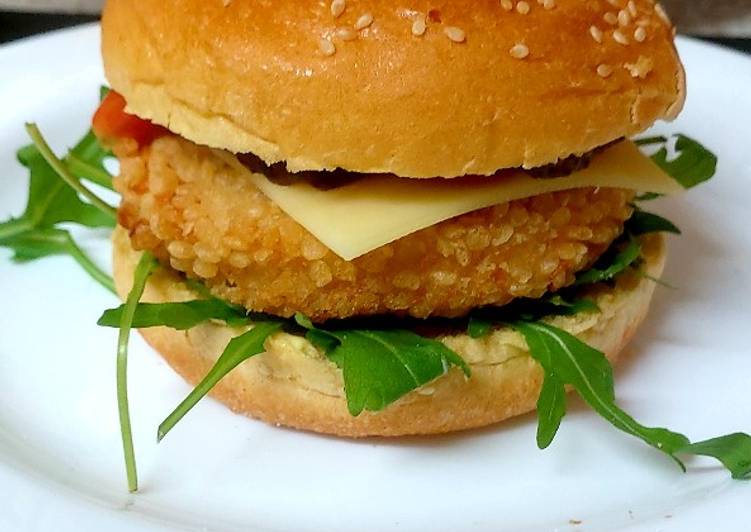 Easiest Way to Make Quick A Lovely Sweet Chilli Chicken Burger 😉#Mainmeal#Lunch