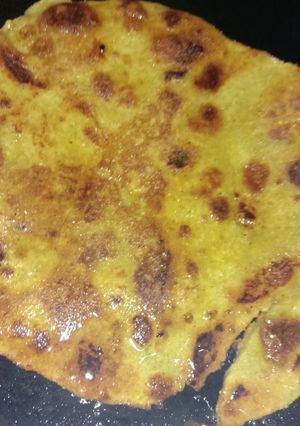 A picture of Makki Roti.