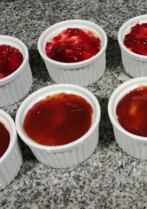 Foto principal de Pastel de queso con mermelada de frambuesas, i-companion