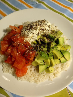 Una foto de Ensalada de sushi
