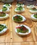Huevo relleno (con palta)