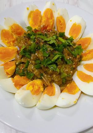 รูปของ ตำมะเขือ (สูตรภาคเหนือ) กับไข่ต้ม 🥚 #ครัวรัชฎา 👩🏻‍🍳