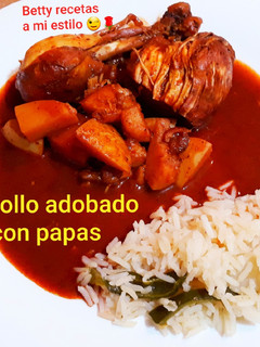 Una foto de Pollo adobado con papas #MiRecetarioMX