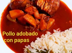 Una foto de Pollo adobado con papas #MiRecetarioMX