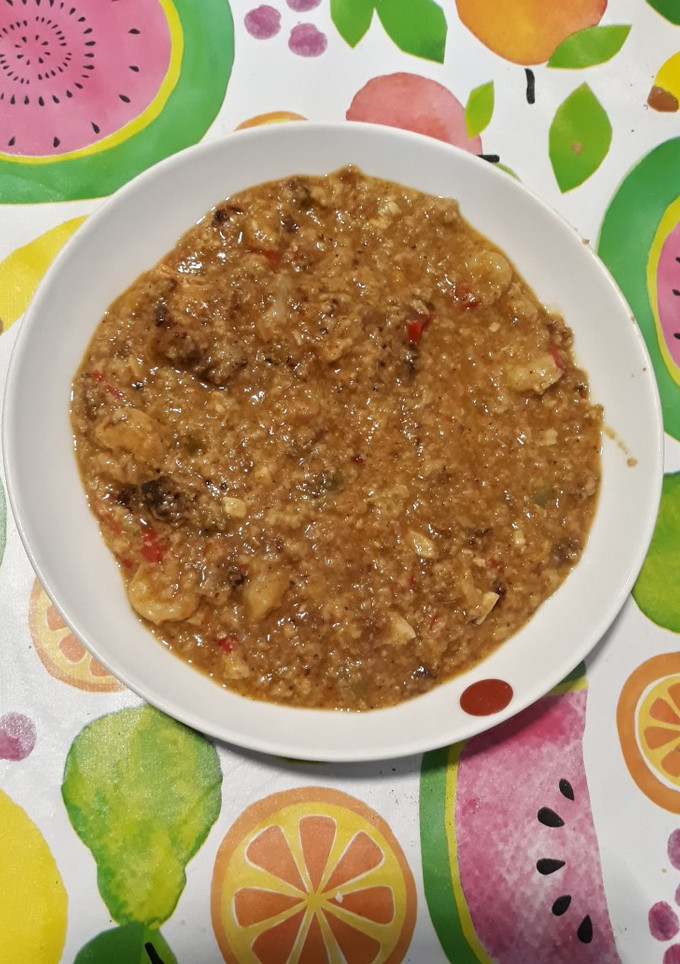 Una foto de Sopics de burges o migas de ricos
